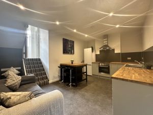 Photo 14- click for photo gallery